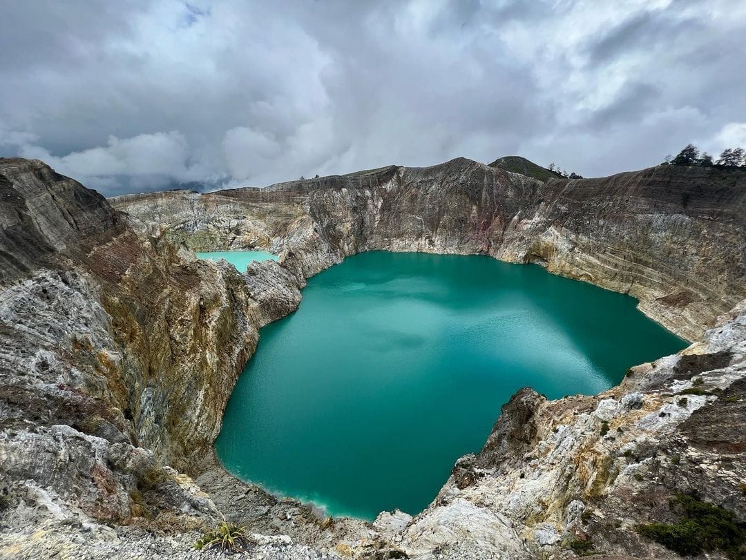 Flores Cultural Highlight Tour packages 5 days 4 nights