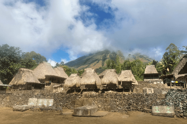 Flores ROadrtrip Package 4 days 3 Night
