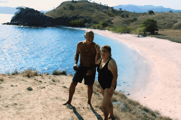 Komodo island tour in indonesia