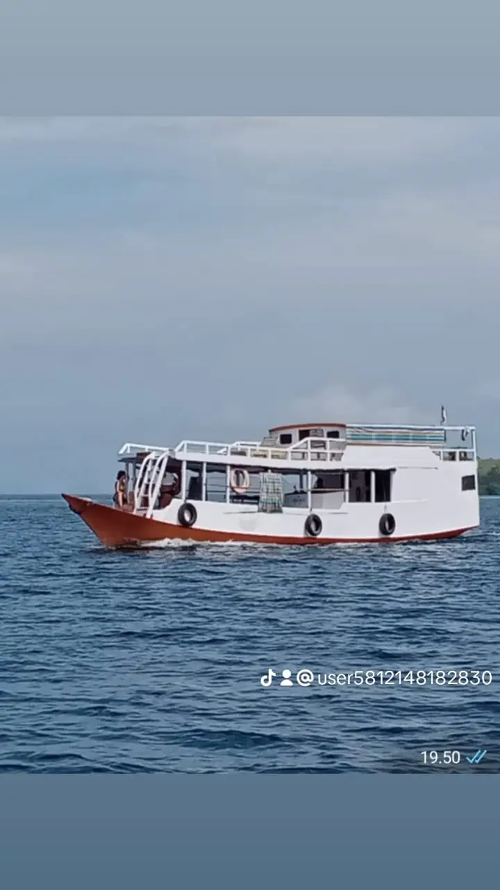 Boat Options to Komodo Island Indonesia