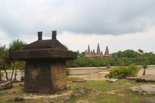 Sumba island overland tour 5 days 4 nights in indonesia